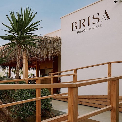 Brisa Beach House, Torre Pali