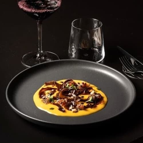 Rare beyond Steak, Modena
