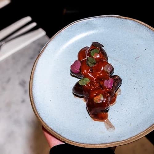  YARD Restaurant et cave à vin naturel, Paris