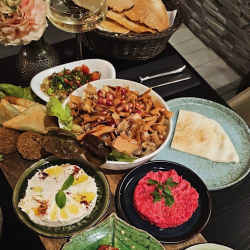 Arabesque, Hoofddorp