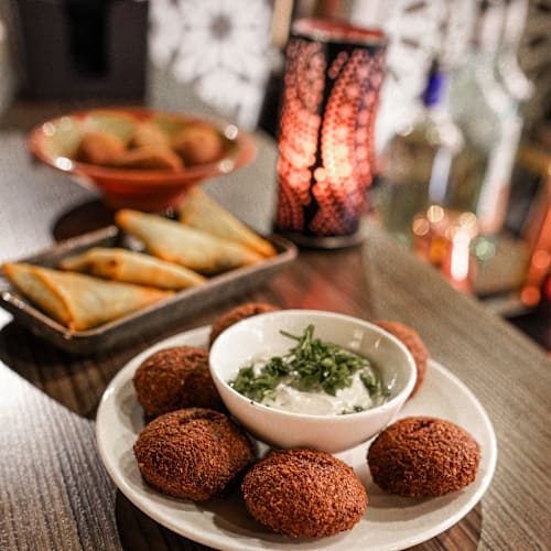 Arabesque, Hoofddorp