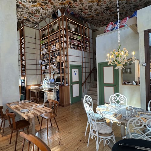 Il Posto di Montecarmelo, Madrid
