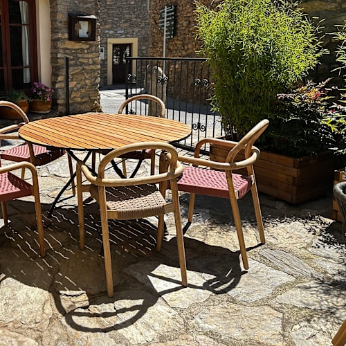 Llobarca Restaurant, Estamariu