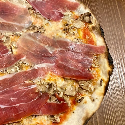 Grazie a Dio è Venerdì, Roma