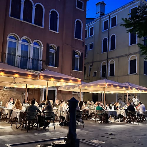 Caffe dei fiori, Venice