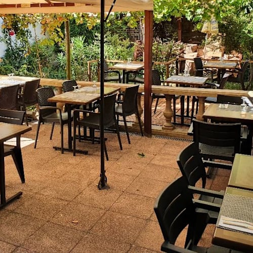 L'Amandier, Clamart