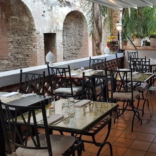 Mamma Rosa, Taormina