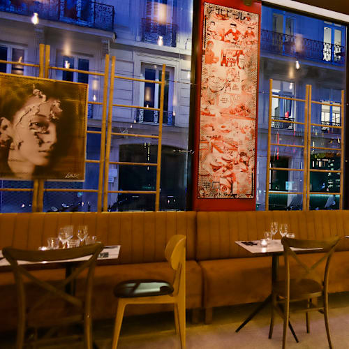 Naï Naï, Paris