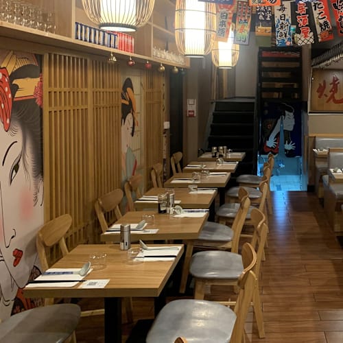 Manpuku, Paris