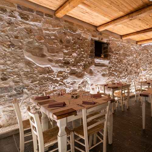 La Cantina, Piano