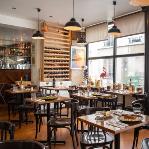 Apollonia, Paris