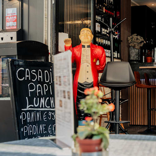 Casa Di Papi Cronjéstraat 80 / Location 2 - BEHIND THE STATION, Haarlem
