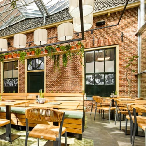 Proeflokaal Sneek, Sneek