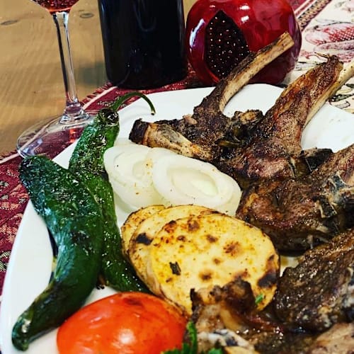 Casa Armenia. Cucina caucasica, Torino