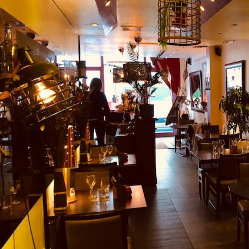 Le Bossu, Paris