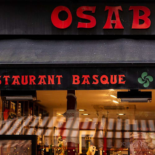 Osaba, Paris