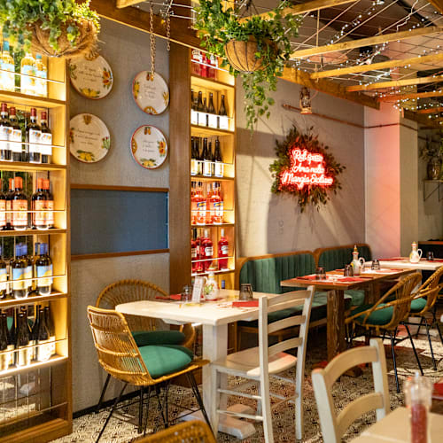 Montesoprano sul Naviglio - Food and Drinks, Milano