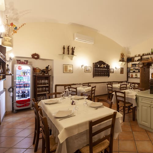 L'osteria, Napoli