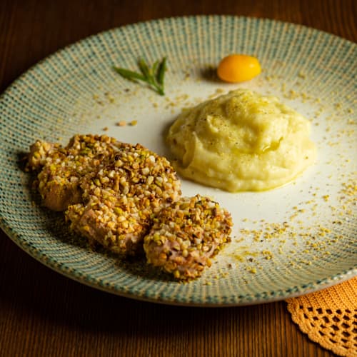 Nangalarruni, Castelbuono