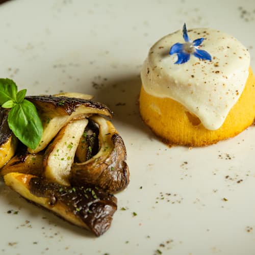 Nangalarruni, Castelbuono