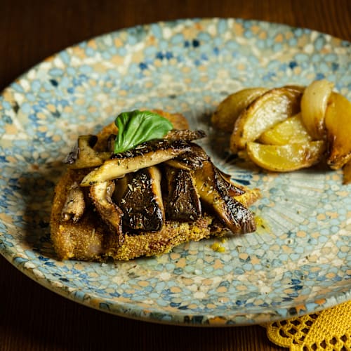 Nangalarruni, Castelbuono