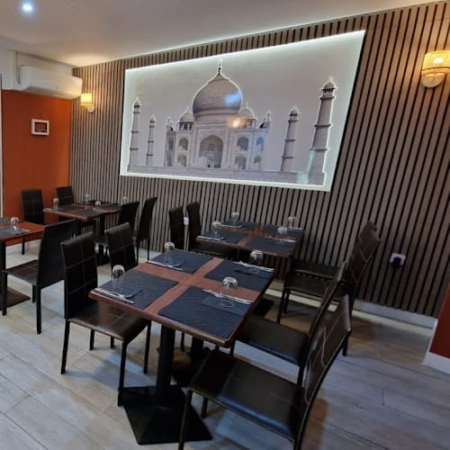 Taj Mahal, Bourgoin-Jallieu