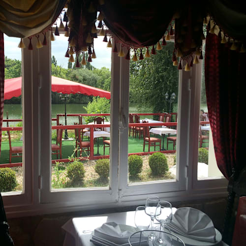 La Route du Kashmir, Pontoise