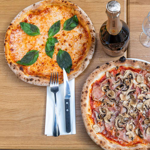 Bacioni, Paris