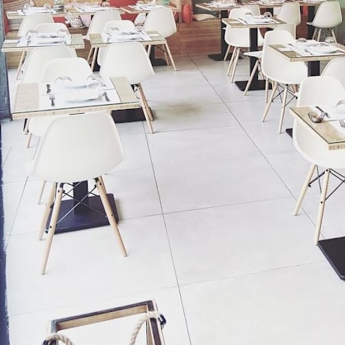 Mezze Factory, Plan-les-Ouates