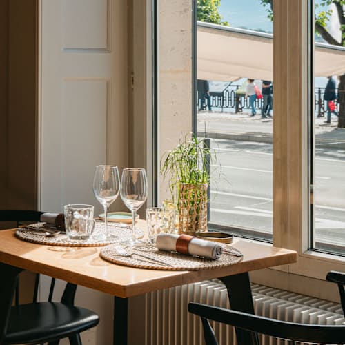 Fiskebar, Genève