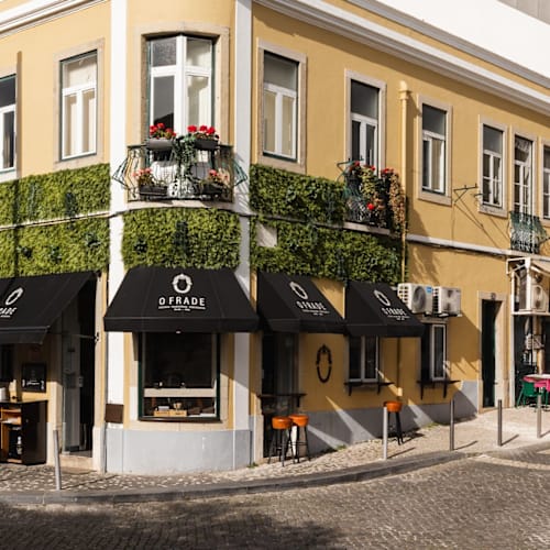 O Frade, Lisboa