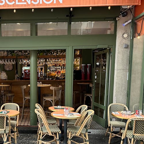 L'Ascension Custine, Paris
