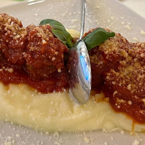 Trattoria Morè - Storie E Sapori, Napoli