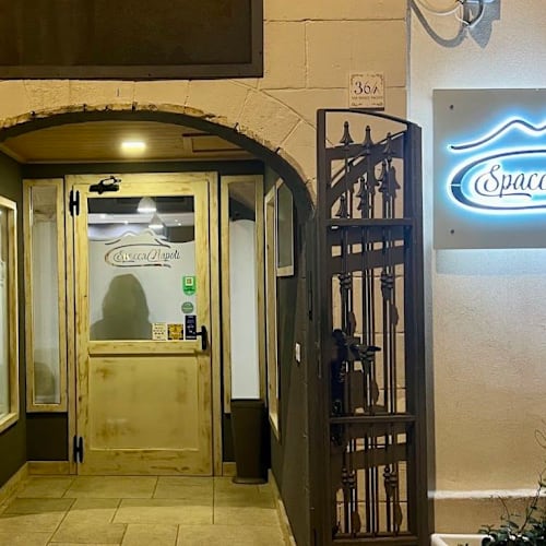 Pizzeria Spaccanapoli, Brindisi