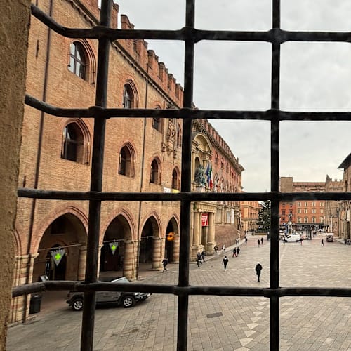 Piano Piano, Bologna