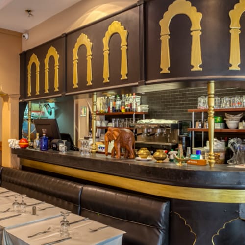 Au Coeur de l'Himalaya, Paris