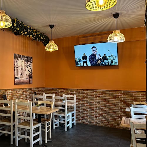 La Marea Perú, Madrid