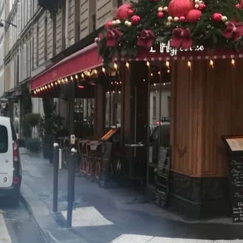 L'Hypothese, Paris