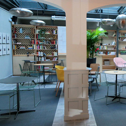 Anexo bistro - Hostel Complutum, Alcalá de Henares