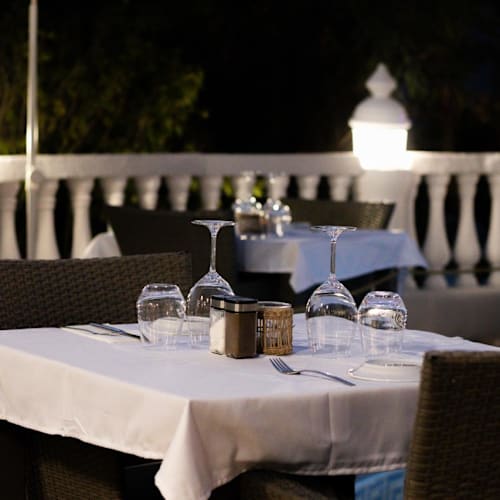 Gum Tree - Lounge, Carvoeiro