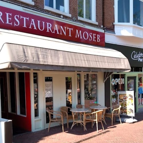 AA Moseb, Leeuwarden