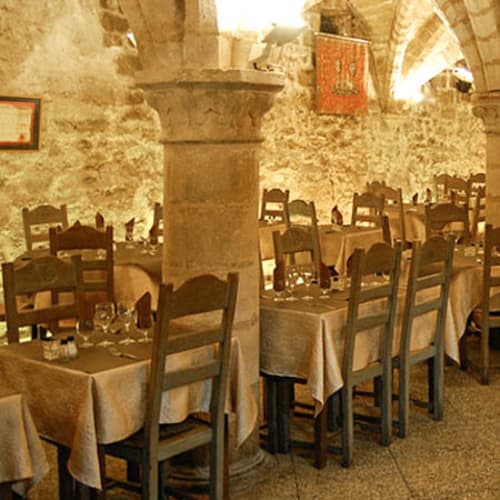Le Gril des Barbares, Senlis