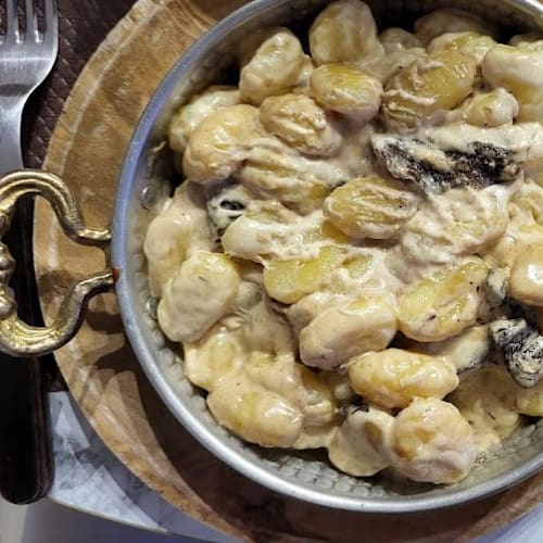 Trattoria corsica, Cuges-les-Pins