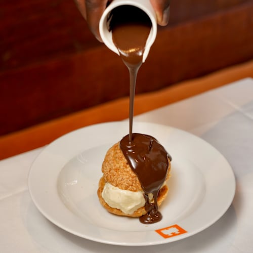 Ambassade d'Auvergne, Paris