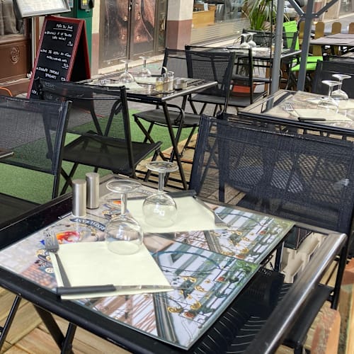 Le Bonheur de Cardinet, Paris