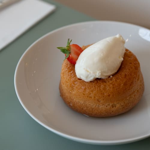 Réséda Café, Paris