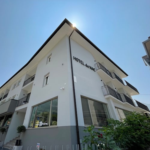 Hotel De Nac, Nago-Torbole