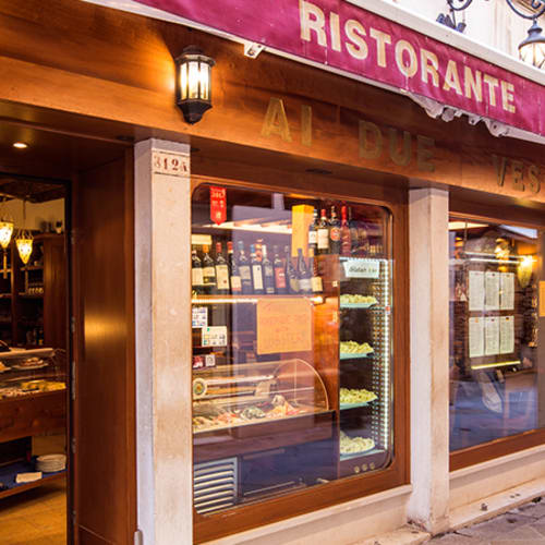 Ai due Vescovi, Venezia