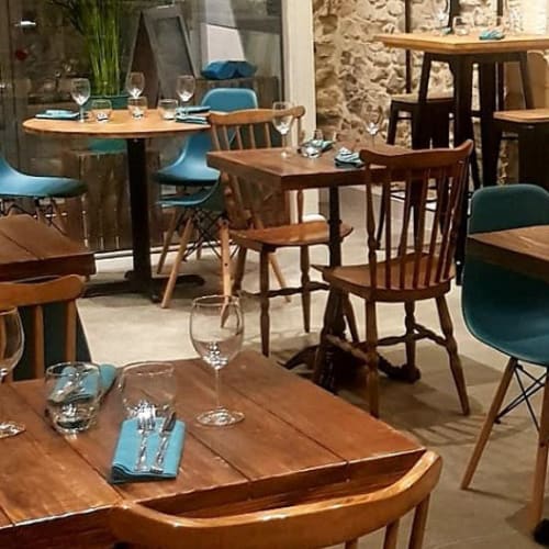 La Table, Nîmes