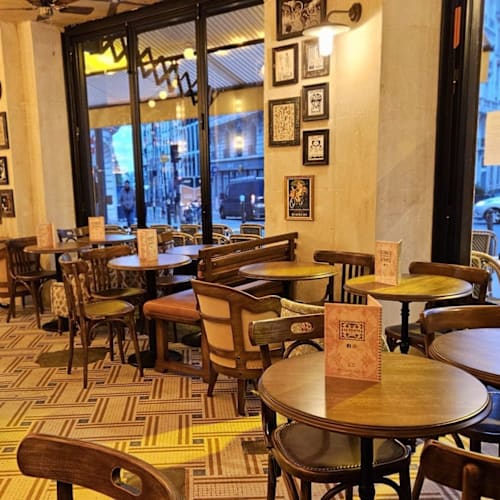 Le Café de la Poste, Paris